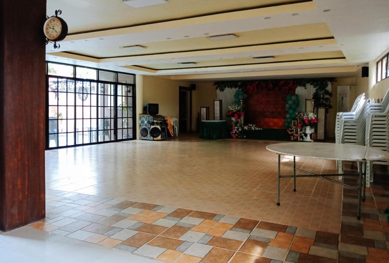 Villa Asuncion Country Inn&Resort Iloilo Tigbauan Esterno foto